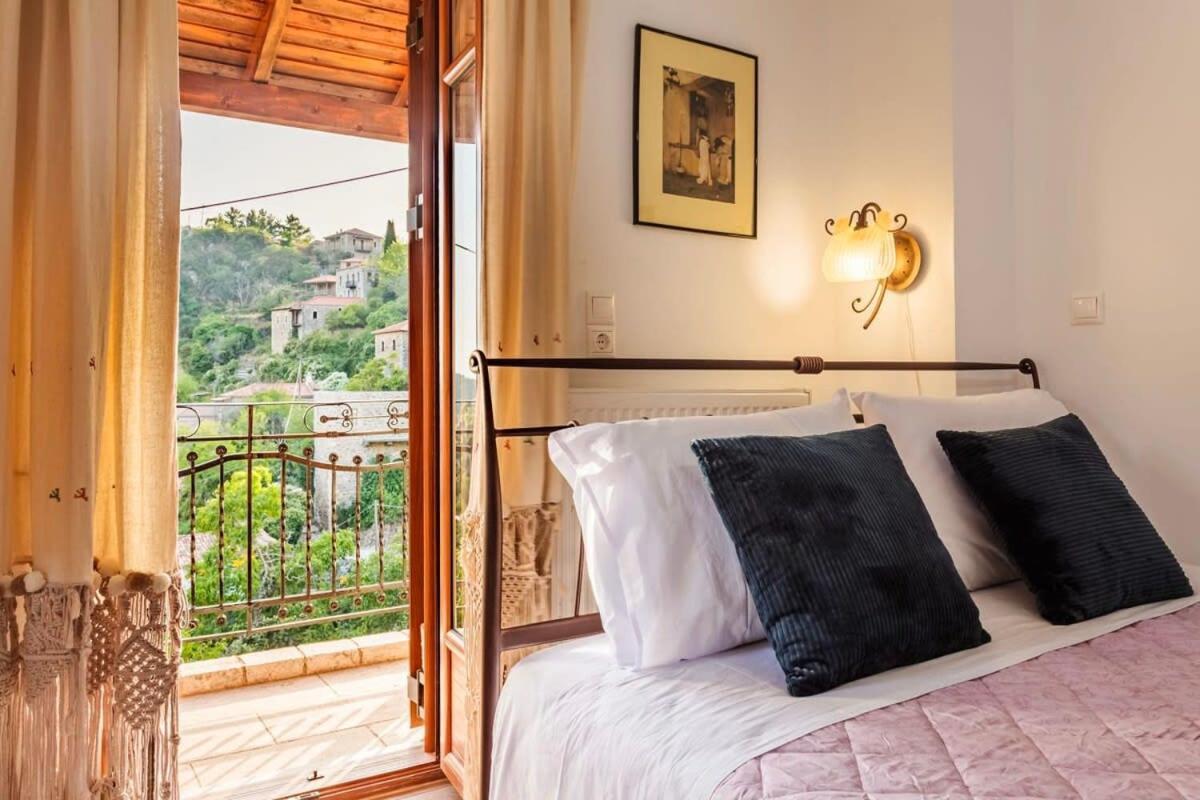 Stemnitsa Stone Residence - Cosy Mountain Escape المظهر الخارجي الصورة